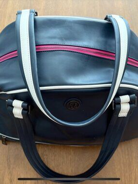 Lululemon Classic Leather Gym Bag